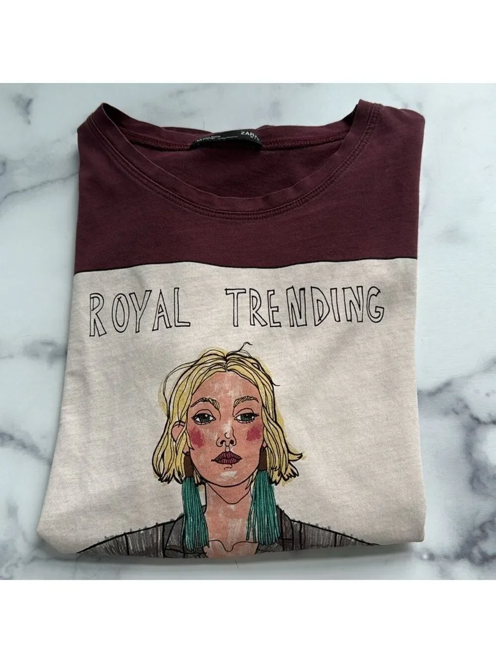 ZARA Royal Trending Graphic Illustration Maroon T-shirt Size Small